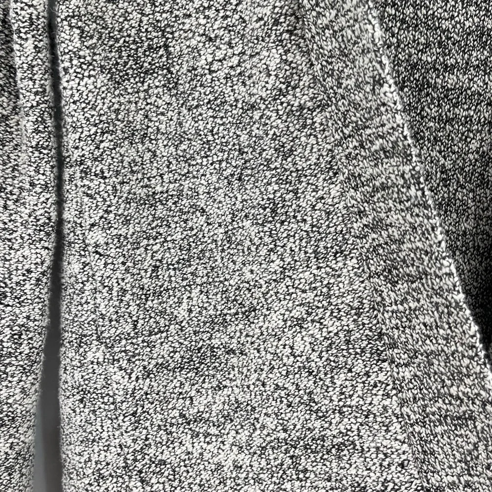 Women’s j crew factory grey knit shrug size small